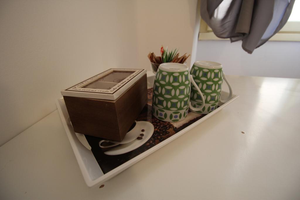 사사리 Bed 'N Books B&B 외부 사진