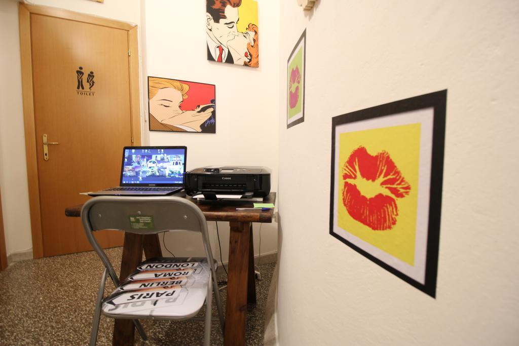 사사리 Bed 'N Books B&B 외부 사진