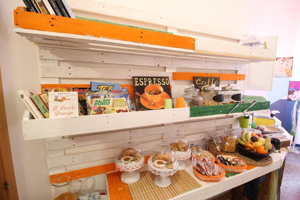 사사리 Bed 'N Books B&B 외부 사진