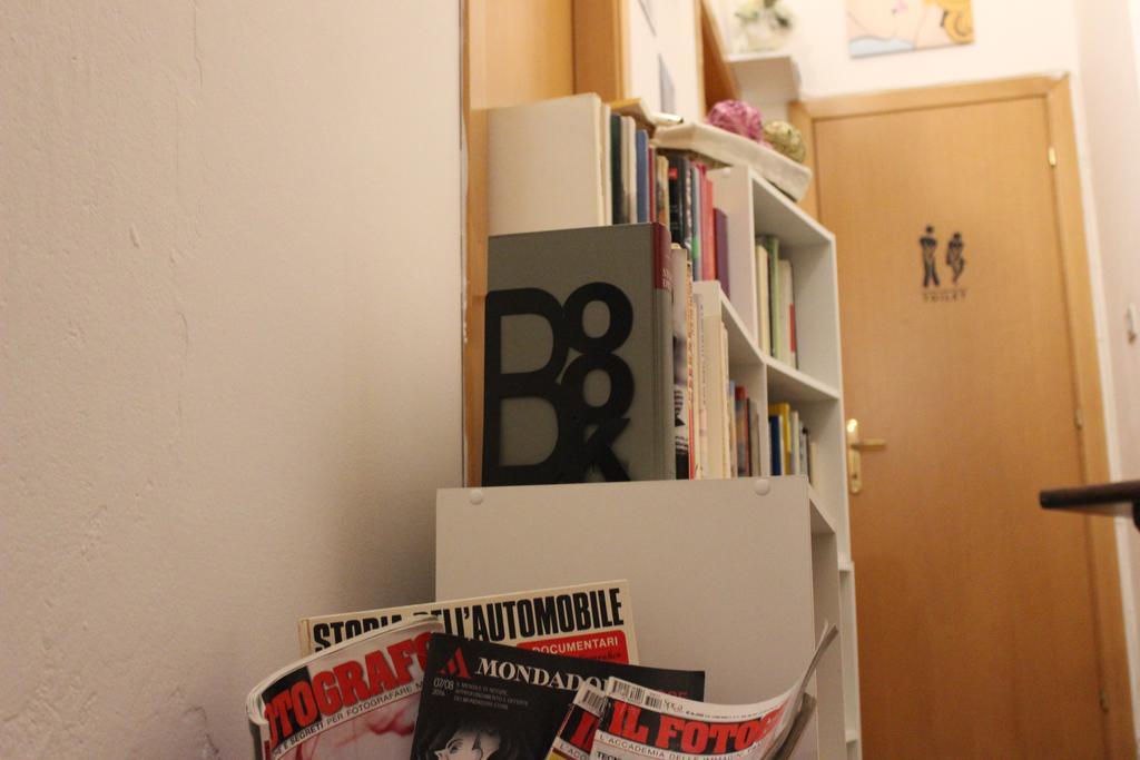 사사리 Bed 'N Books B&B 외부 사진